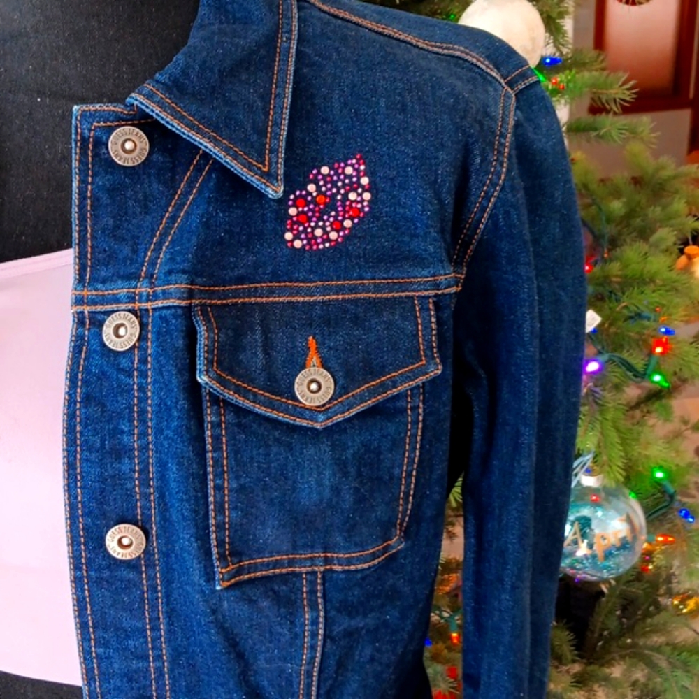 Guess Jean jacket. Beautiful condition. - Picture 3 of 8